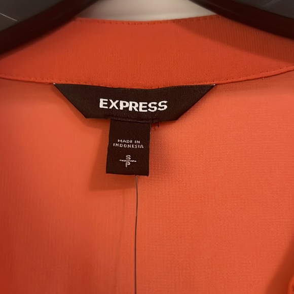 Express Sheer top size - Small- NWT - Picture 4 of 7